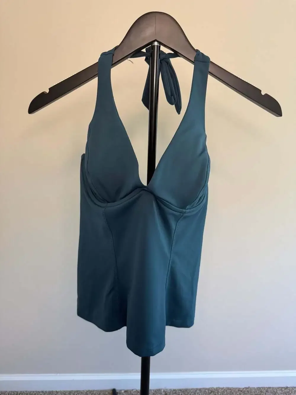 Athleta Sculpted Halter Tankini Swim Top‎ in Oceanic Teal, Size 34D/DD